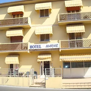 Marnie Hotel